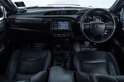 2021 Toyota Hilux - Thumbnail