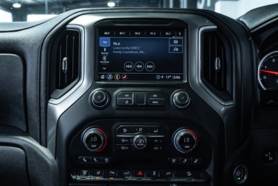 2022 Chevrolet Silverado - Thumbnail