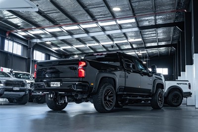 2022 Chevrolet Silverado - Thumbnail