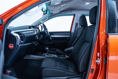 2017 Toyota Hilux - Thumbnail