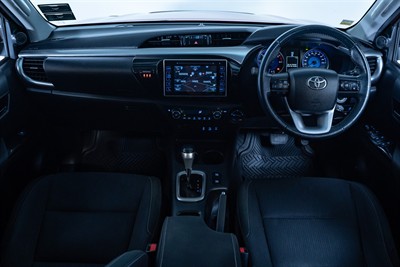 2017 Toyota Hilux - Thumbnail