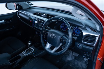 2017 Toyota Hilux - Thumbnail