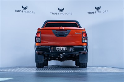 2017 Toyota Hilux - Thumbnail