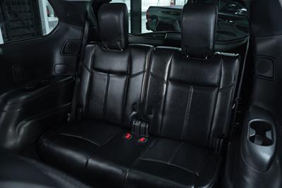 2018 Nissan Pathfinder - Thumbnail