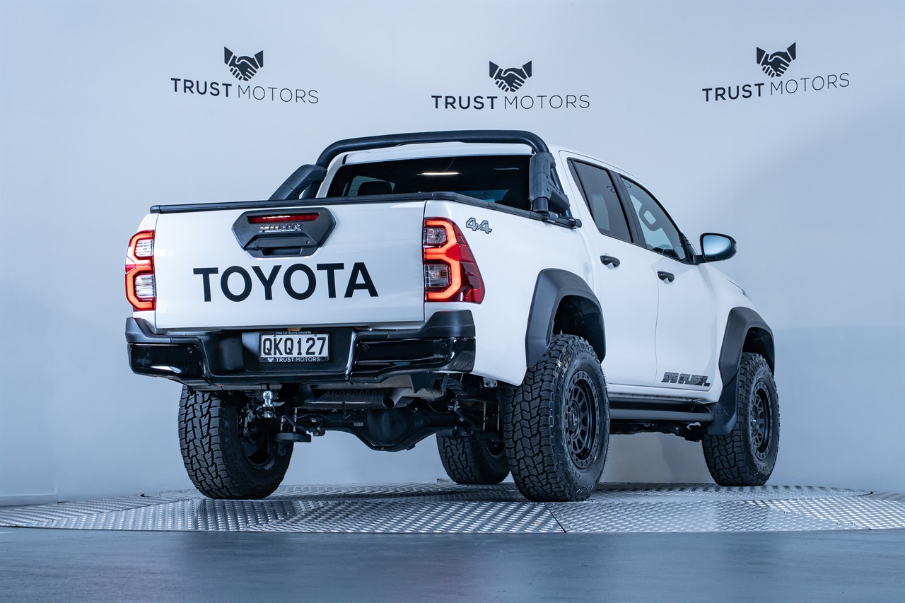 2024 Toyota Hilux