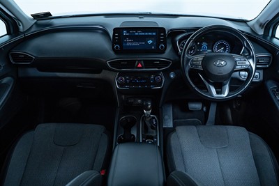 2021 Hyundai Santa Fe - Thumbnail