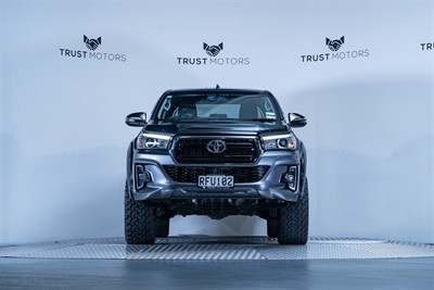 2018 Toyota Hilux - Thumbnail
