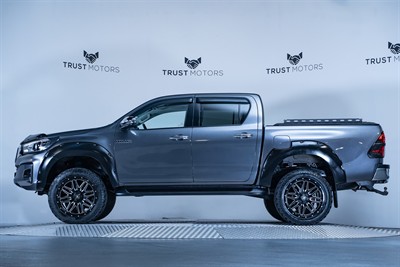 2018 Toyota Hilux - Thumbnail