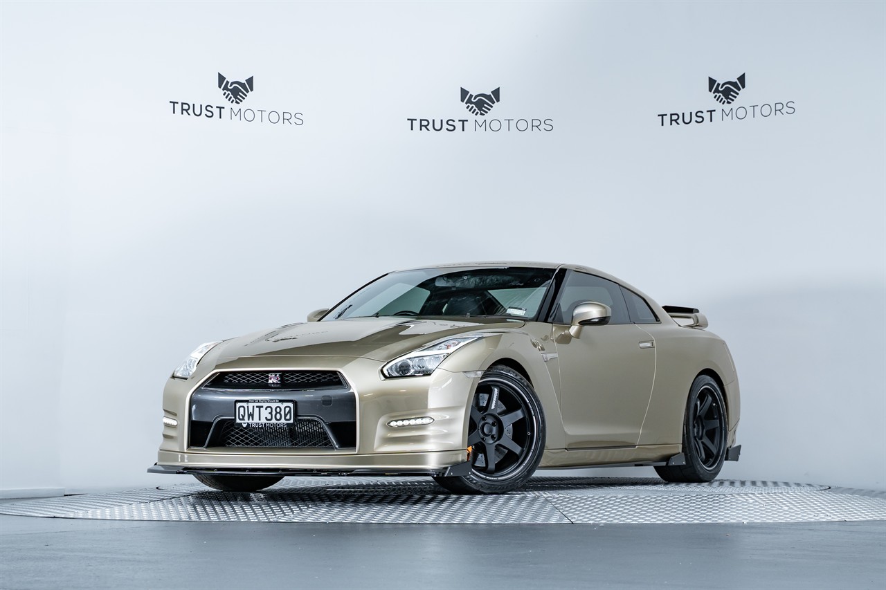 2015 Nissan GTR