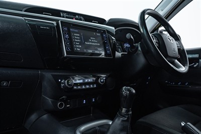 2018 Toyota Hilux - Thumbnail