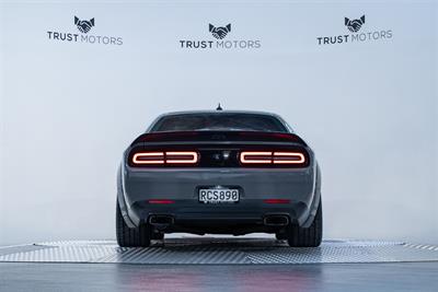 2019 Dodge Challenger - Thumbnail
