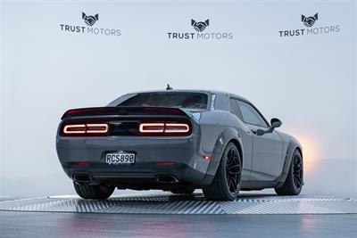 2019 Dodge Challenger - Thumbnail