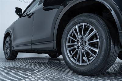 2021 Mazda CX-5 - Thumbnail