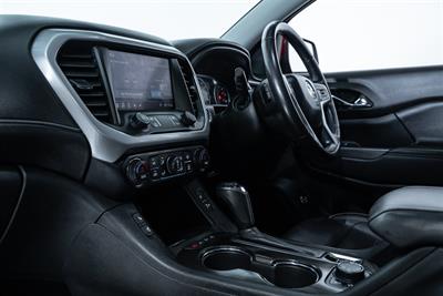 2020 Holden Acadia - Thumbnail