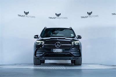 2019 Mercedes-Benz GLE 300 d - Thumbnail
