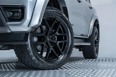 2024 Ford Everest - Thumbnail