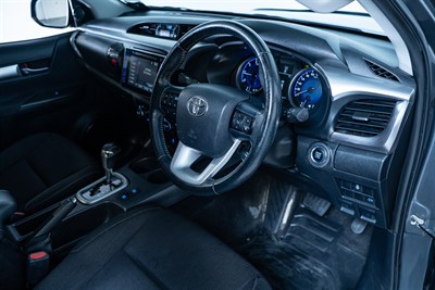 2018 Toyota Hilux - Thumbnail