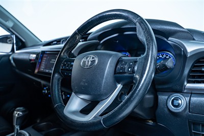 2018 Toyota Hilux - Thumbnail