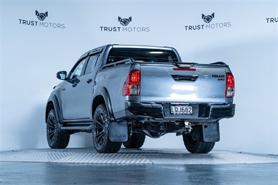 2018 Toyota Hilux - Thumbnail