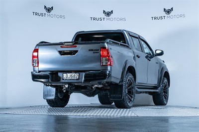 2018 Toyota Hilux - Thumbnail