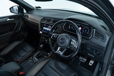 2020 Volkswagen Tiguan - Thumbnail