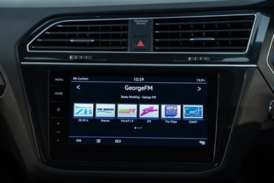 2020 Volkswagen Tiguan - Thumbnail