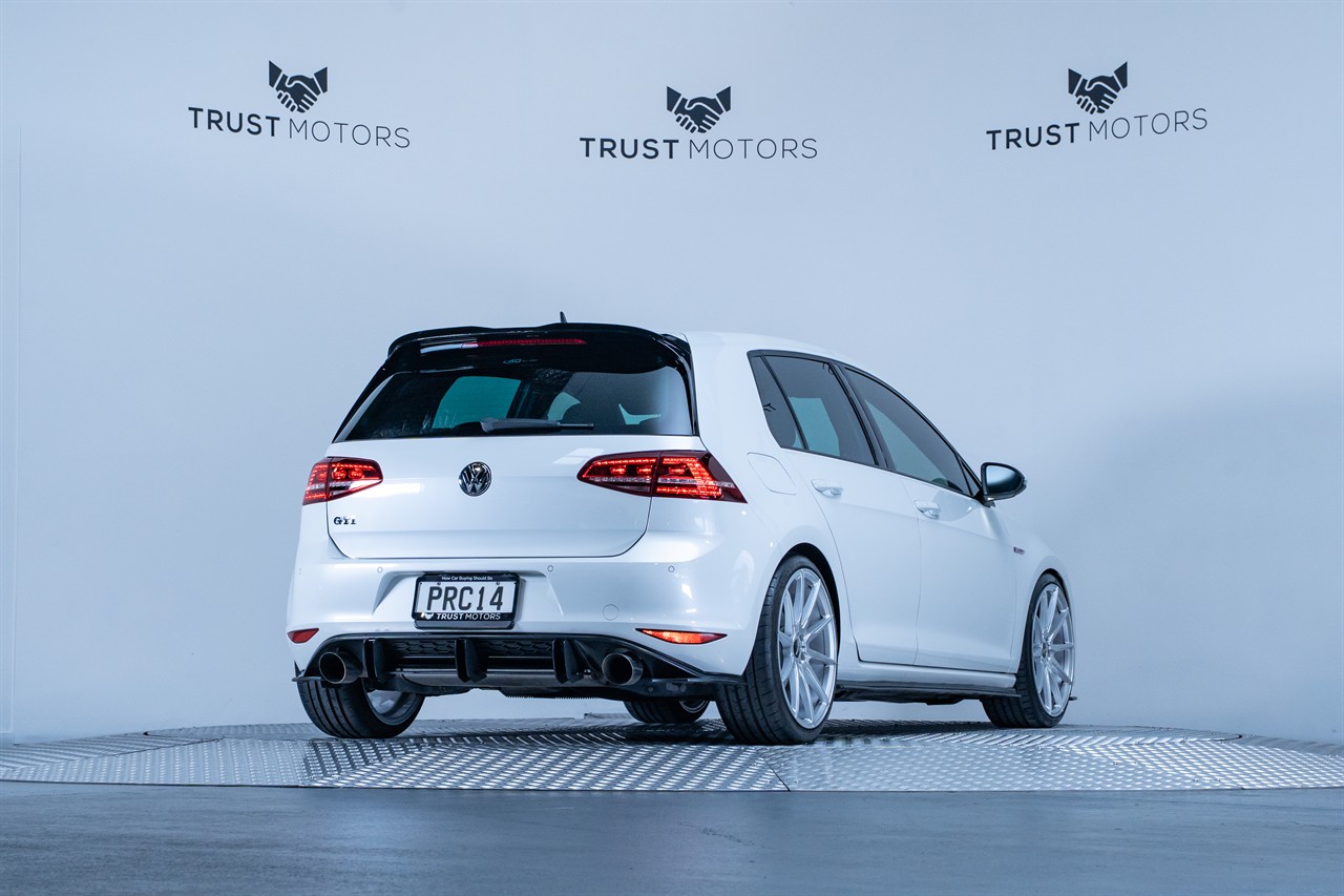 2015 Volkswagen Golf