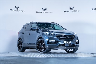 2018 Hyundai Santa Fe - Thumbnail