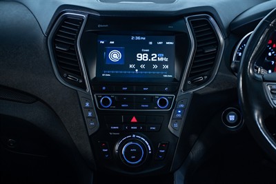 2018 Hyundai Santa Fe - Thumbnail