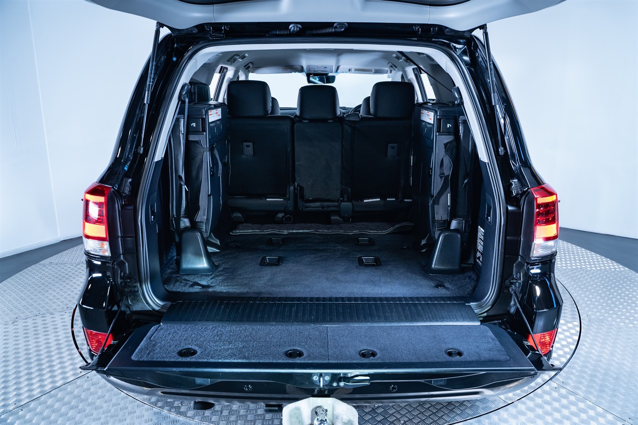 2017 Toyota Landcruiser