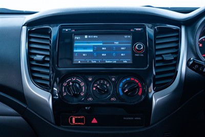 2016 Mitsubishi Triton - Thumbnail