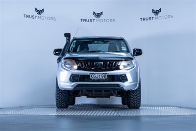 2016 Mitsubishi Triton - Thumbnail