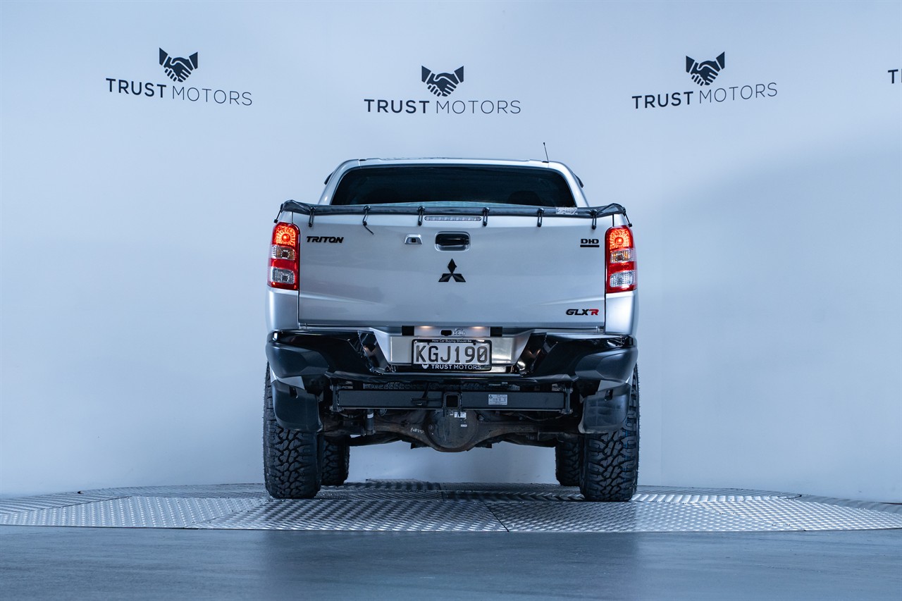2016 Mitsubishi Triton