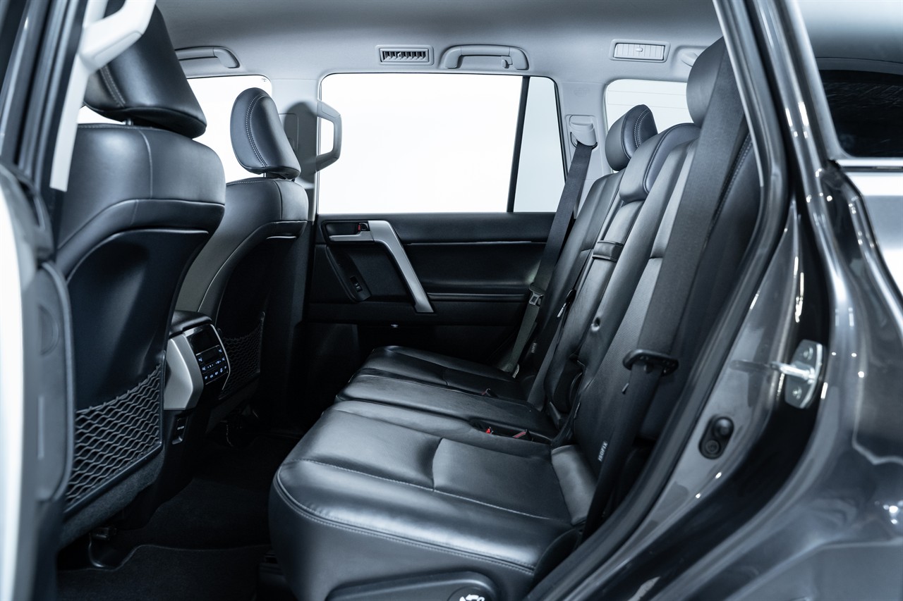 2018 Toyota Landcruiser Prado