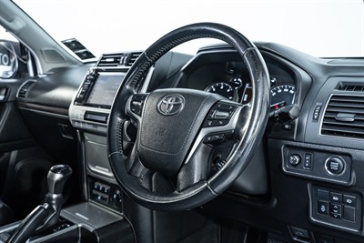 2018 Toyota Landcruiser Prado - Thumbnail