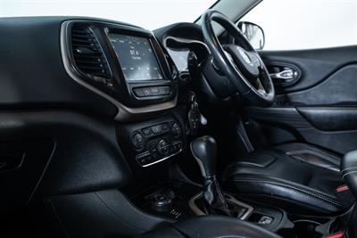 2014 Jeep Cherokee - Thumbnail