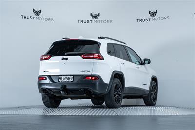 2014 Jeep Cherokee - Thumbnail