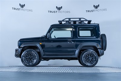2021 Suzuki Jimny - Thumbnail