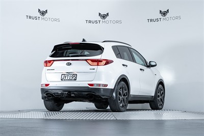 2016 Kia Sportage - Thumbnail