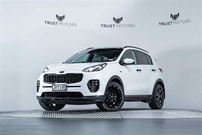 2016 Kia Sportage - Thumbnail