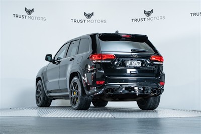 2019 Jeep Grand Cherokee - Thumbnail