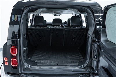 2020 Land Rover Defender - Thumbnail