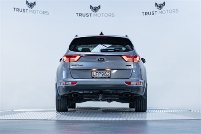2018 Kia Sportage - Thumbnail