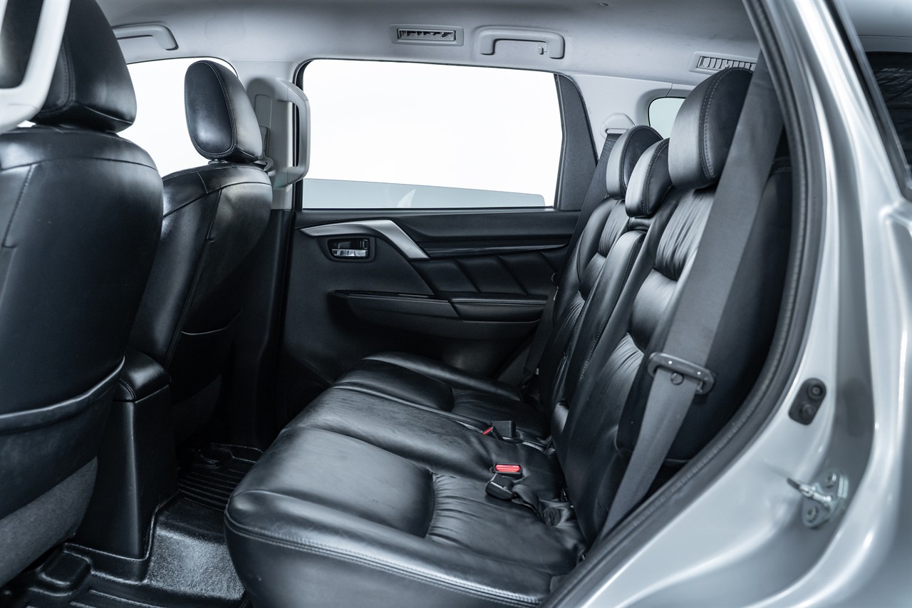 2017 Mitsubishi Pajero Sport