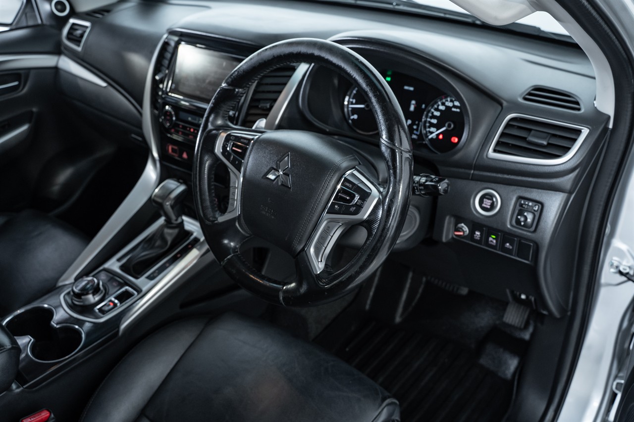 2017 Mitsubishi Pajero Sport