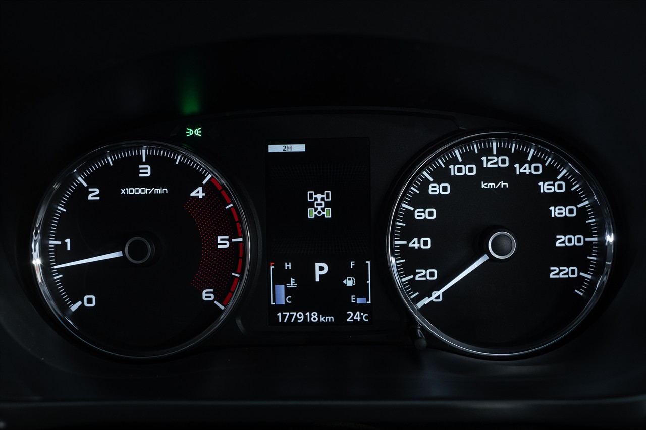 2017 Mitsubishi Pajero Sport