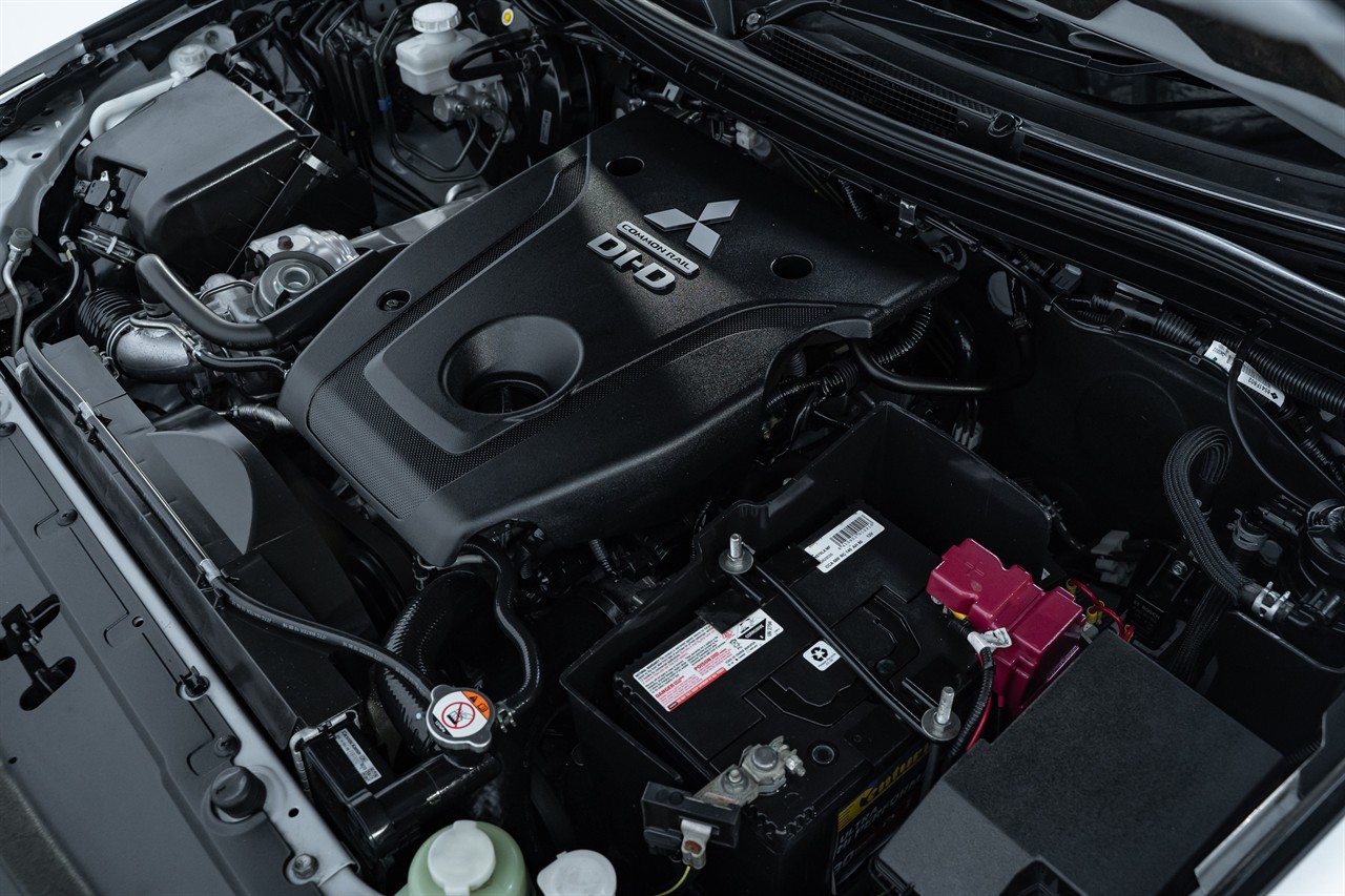 2017 Mitsubishi Pajero Sport