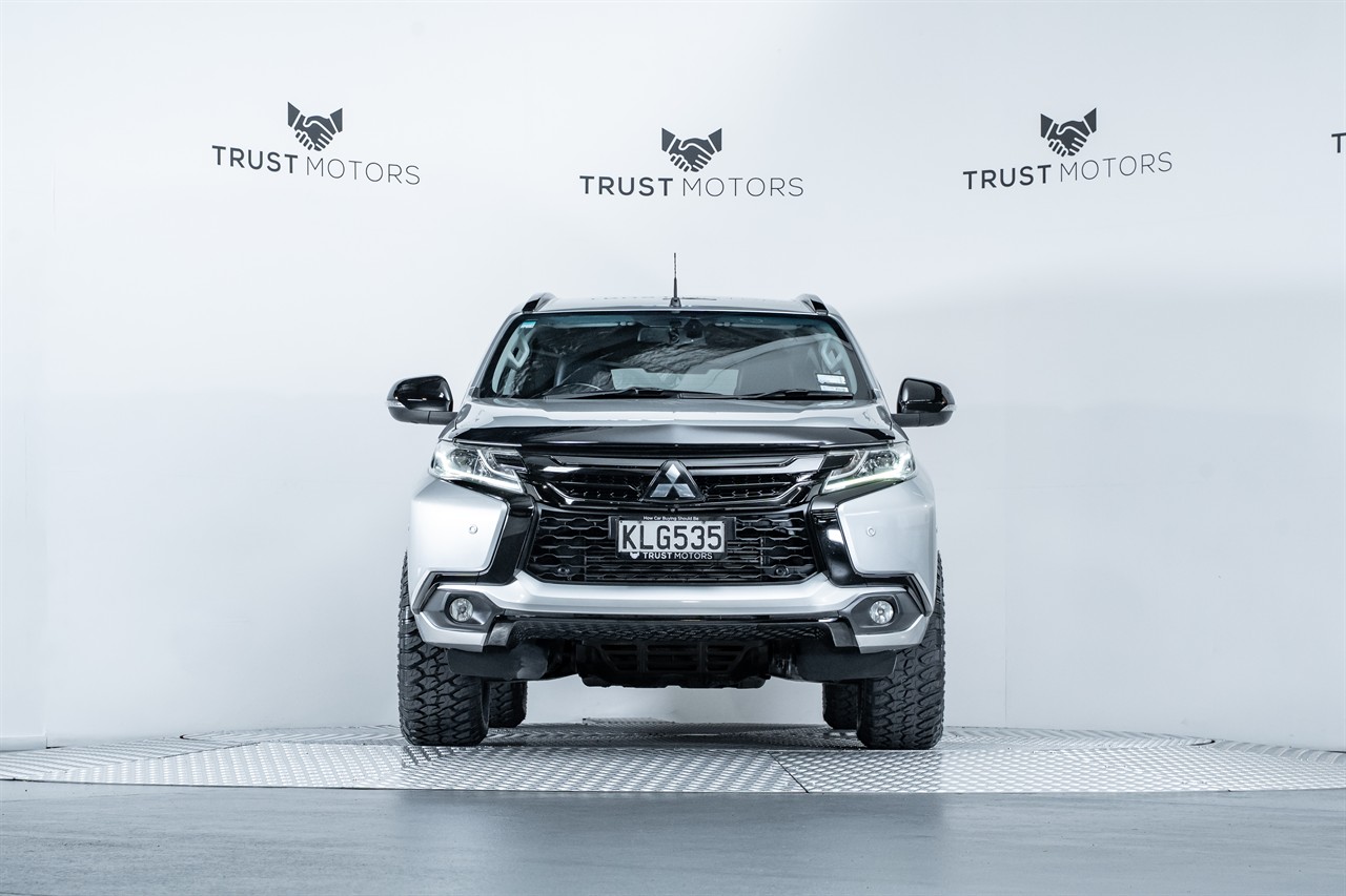 2017 Mitsubishi Pajero Sport