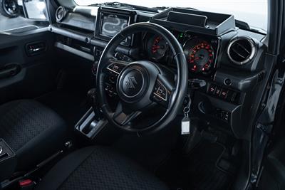 2022 Suzuki Jimny - Thumbnail