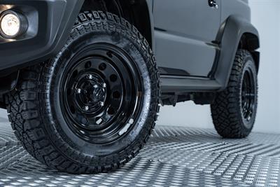 2022 Suzuki Jimny - Thumbnail